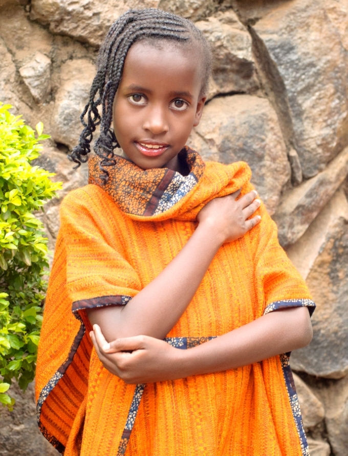 Anita Mumbi Gitonga - аккредитованная модель Международной детской недели моды
